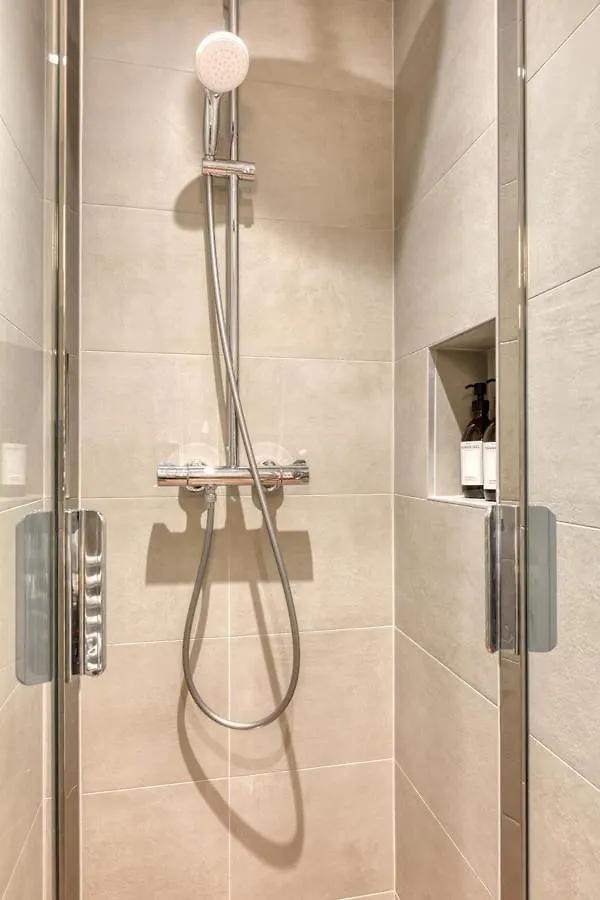 Maury - Luxury Loft - Heart Of Montparnasse Daire Paris Fransa